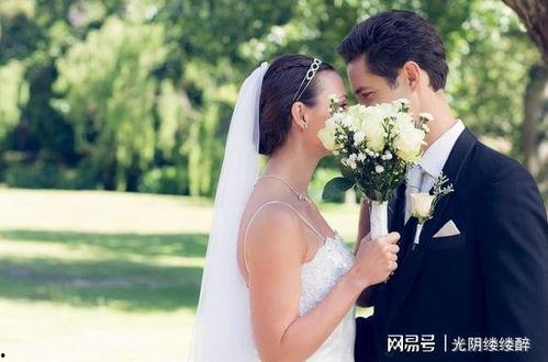 结婚八年回家过年,回家过年情